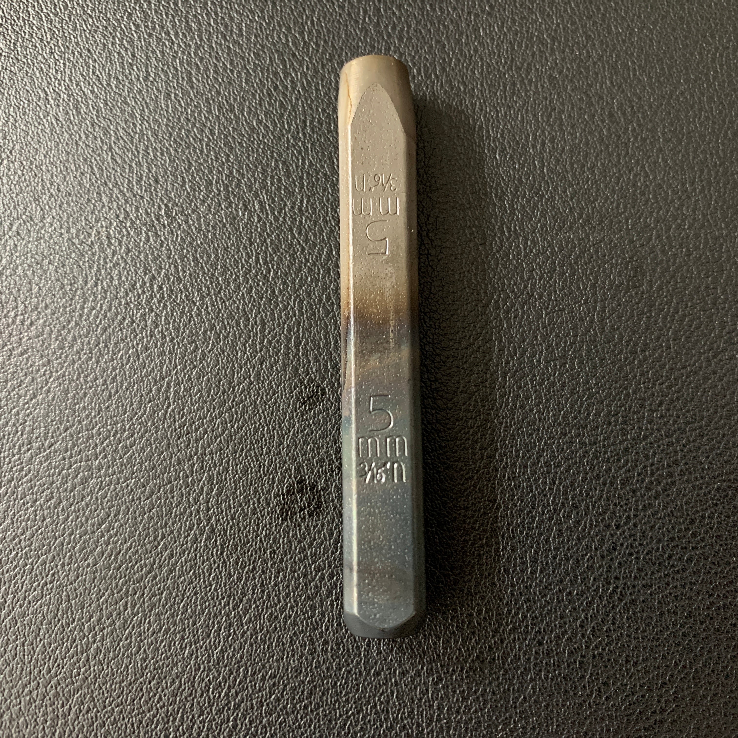 BỘ ĐÓNG CHỮ 27 CHI TIẾT HOLEX 085455 SIZE CHỮ 5MM