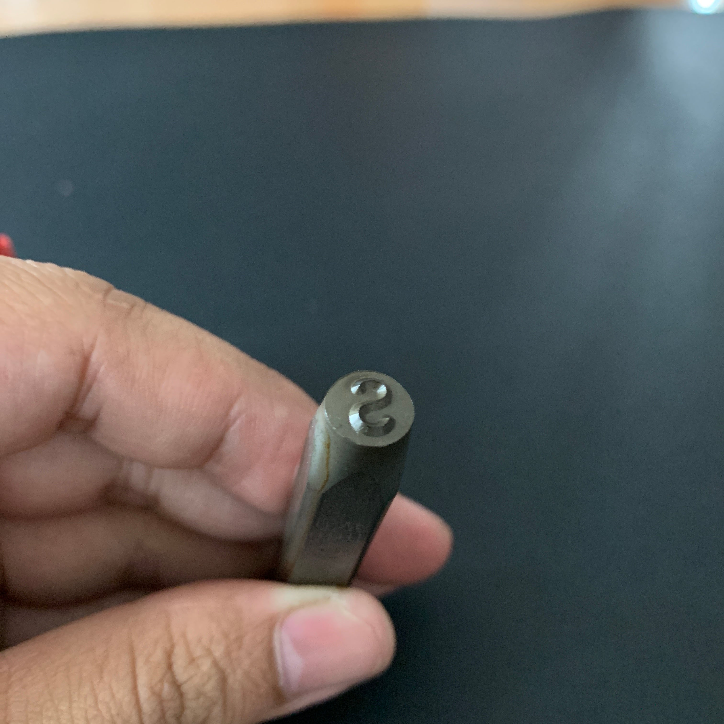 BỘ ĐÓNG CHỮ 27 CHI TIẾT HOLEX 085455 SIZE CHỮ 5MM