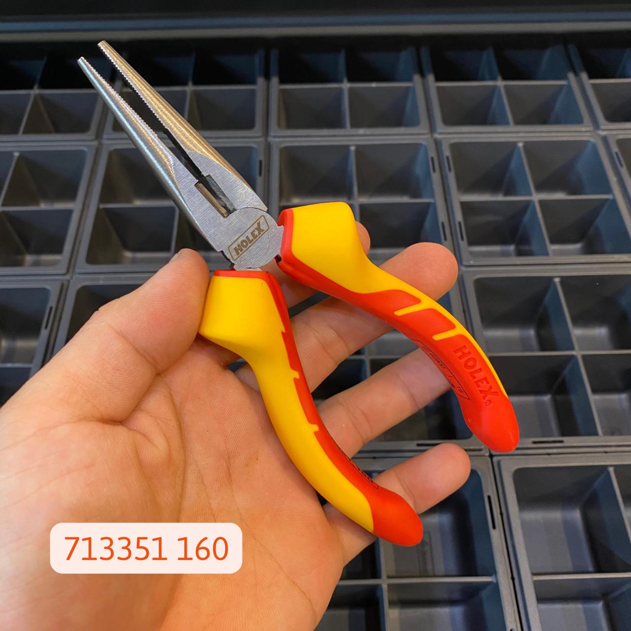 KÌM MŨI NHỌN CÁCH ĐIỆN 1000V HOLEX 713351 DÀI 160MM