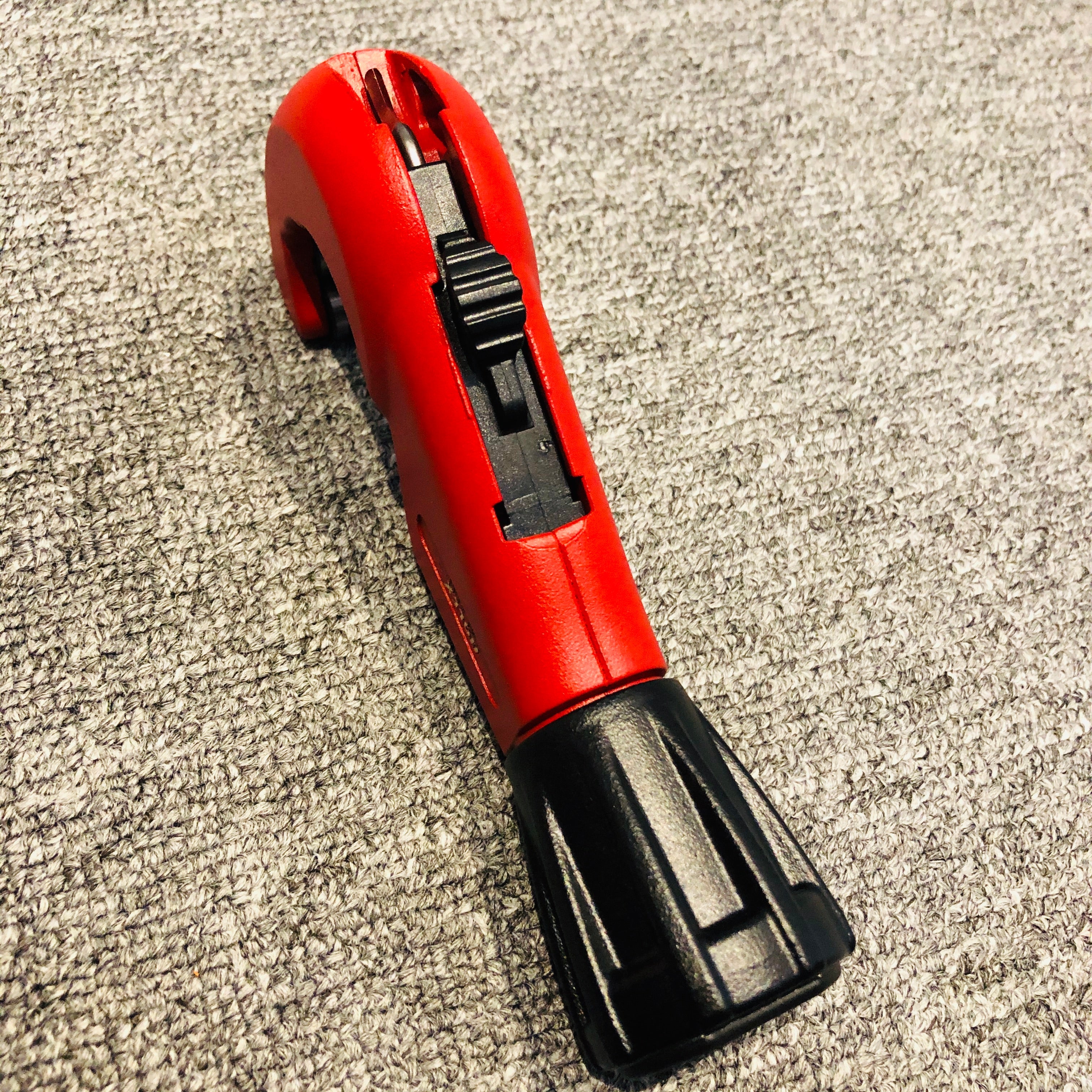 DỤNG CỤ CẮT ỐNG NHỎ VỚI 4 CON LĂN DẪN HƯỚNG HOLEX