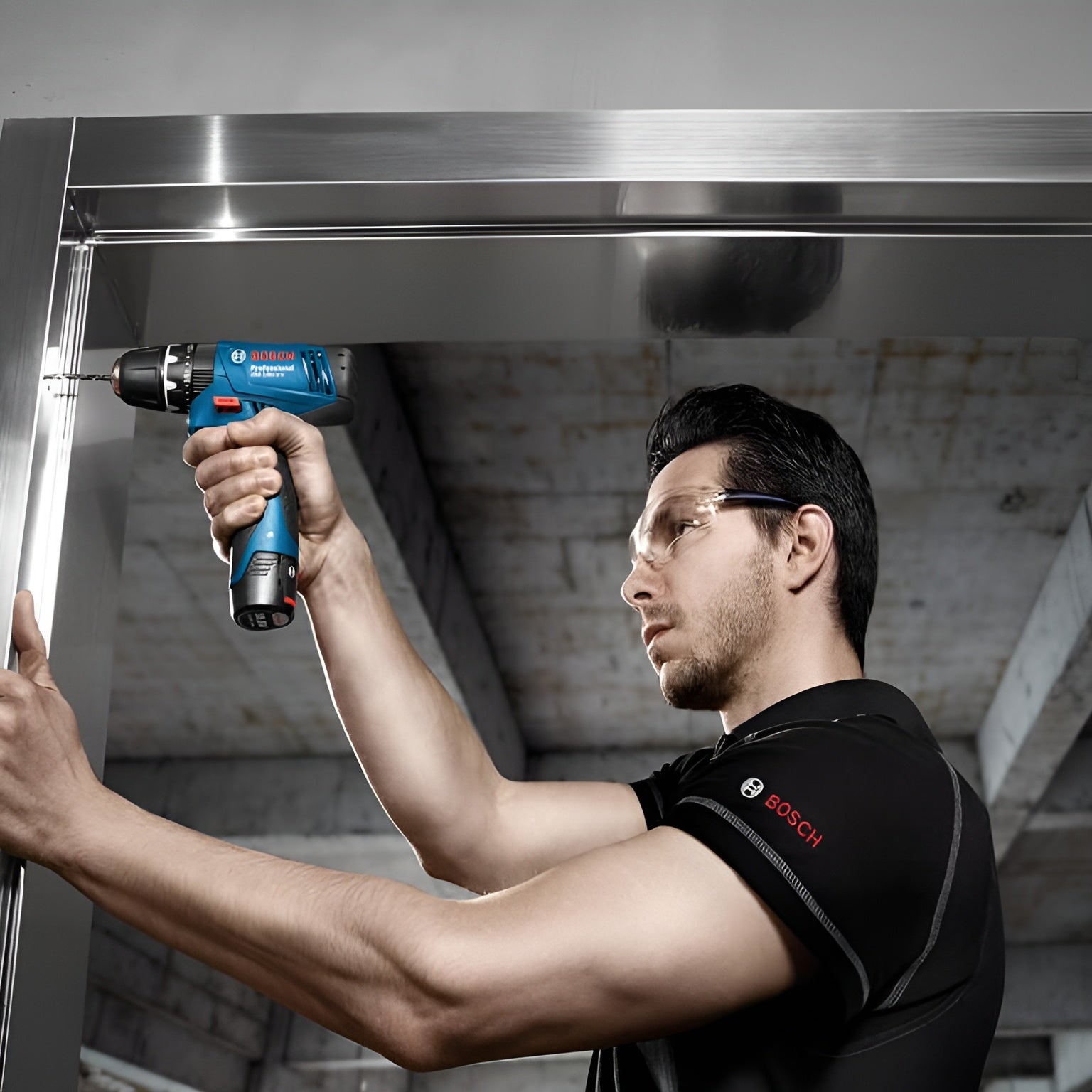Máy vặn vít dùng pin Bosch GSB 120-LI GEN II (Chưa Pin và Sạc)