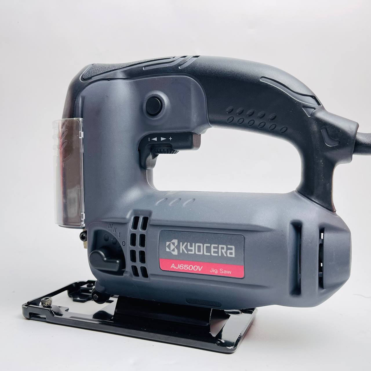 Máy cưa lọng dùng điện Kyocera AJ6500V 400W