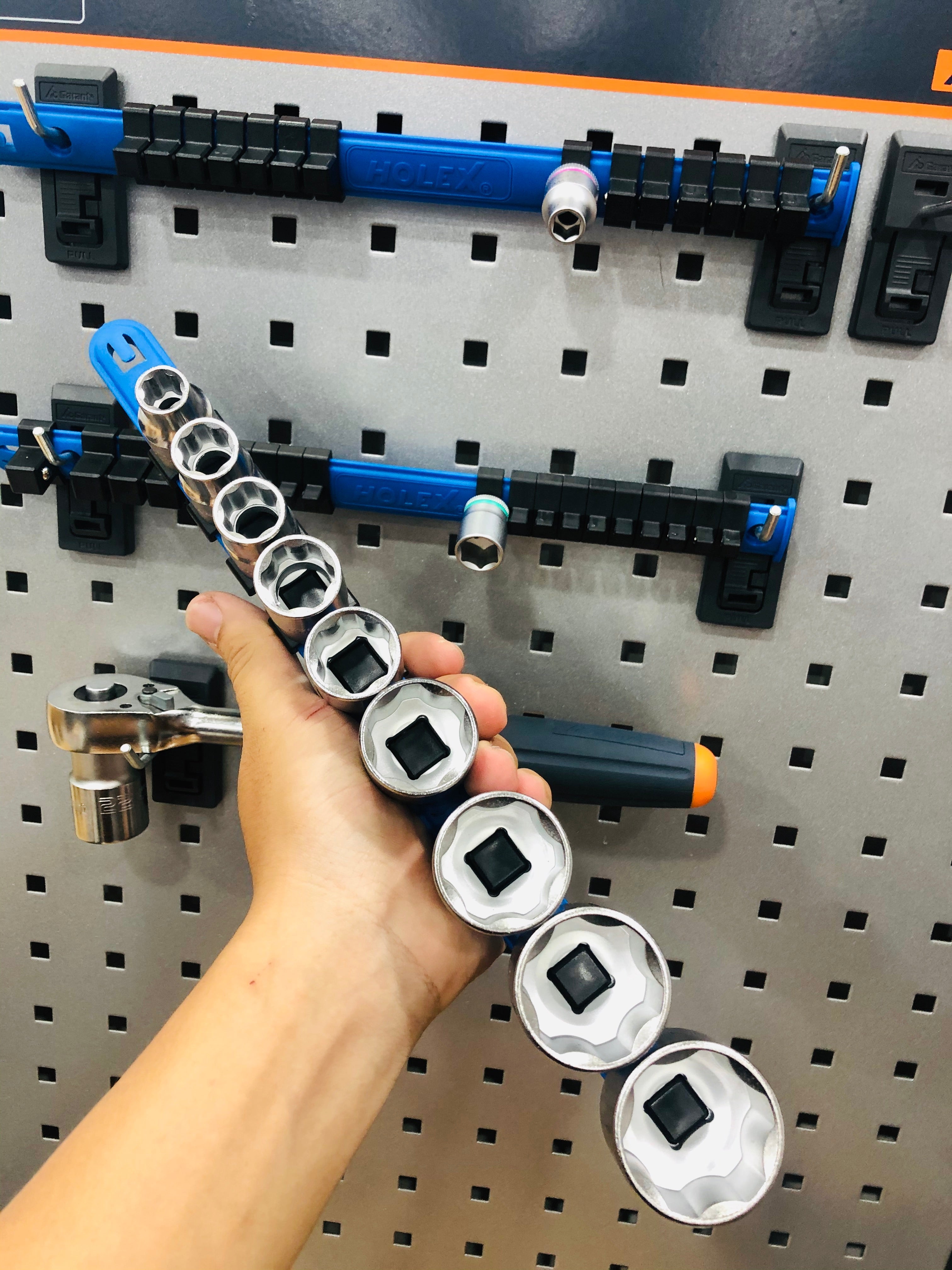 THANH KẸP GIỮ CHO SOCKET 1/4 INCH HOLEX MÀU ĐỎ