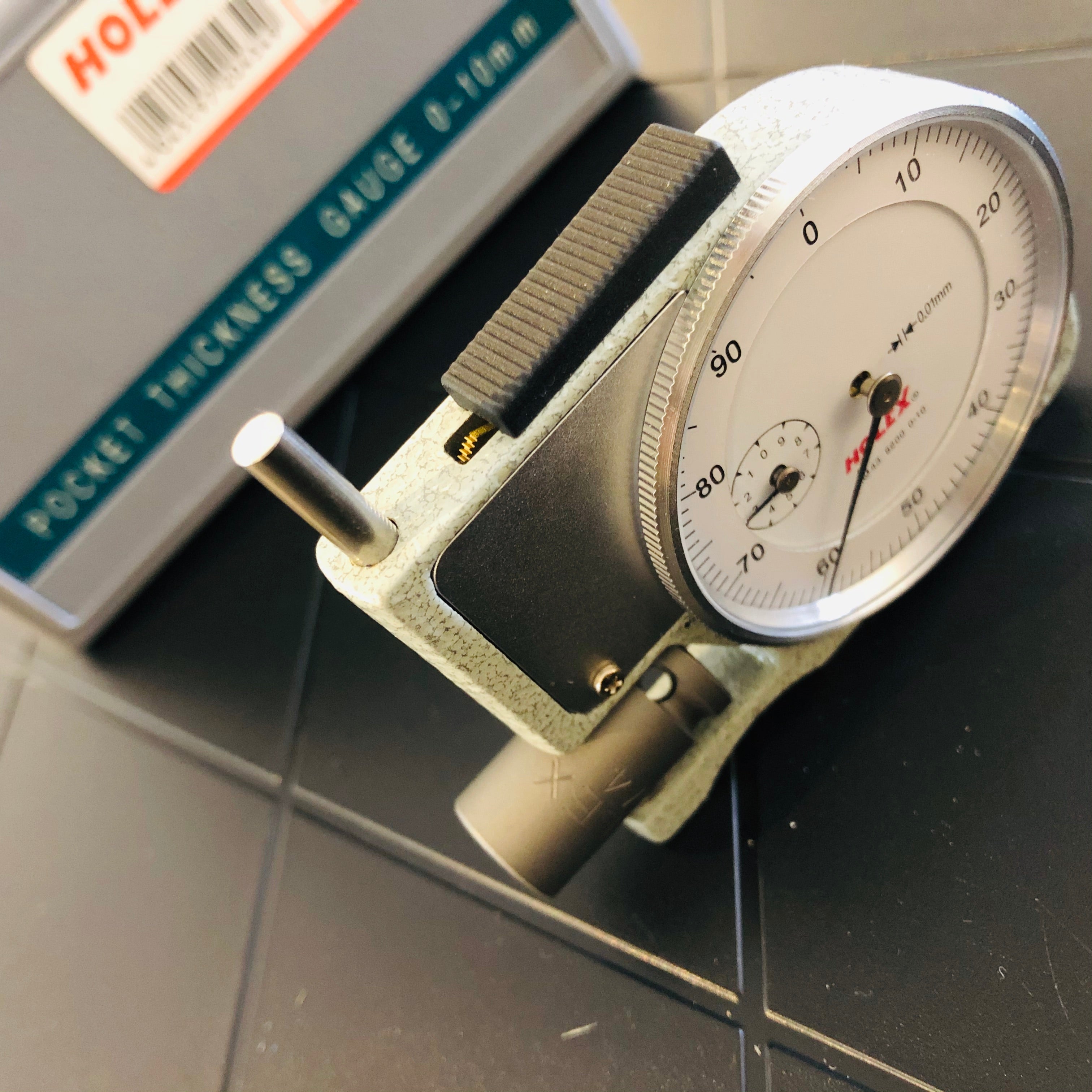 ĐỒNG HỒ ĐO ĐỘ DÀY BẤM NÚT HOLEX 0-10MM