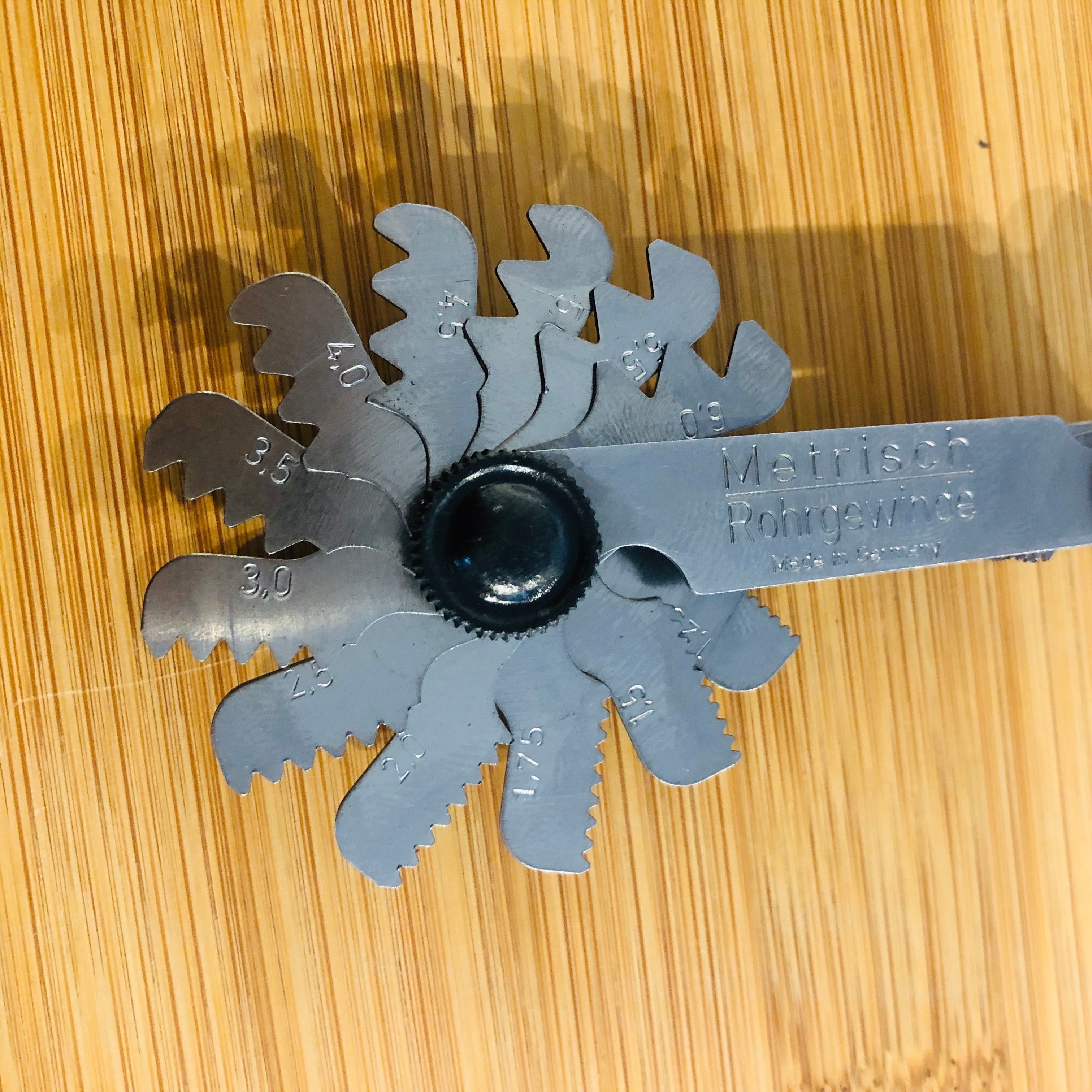 BỘ DƯỠNG ĐO REN HỆ MÉT VÀ HỆ INCH HOLEX 477000 M/G