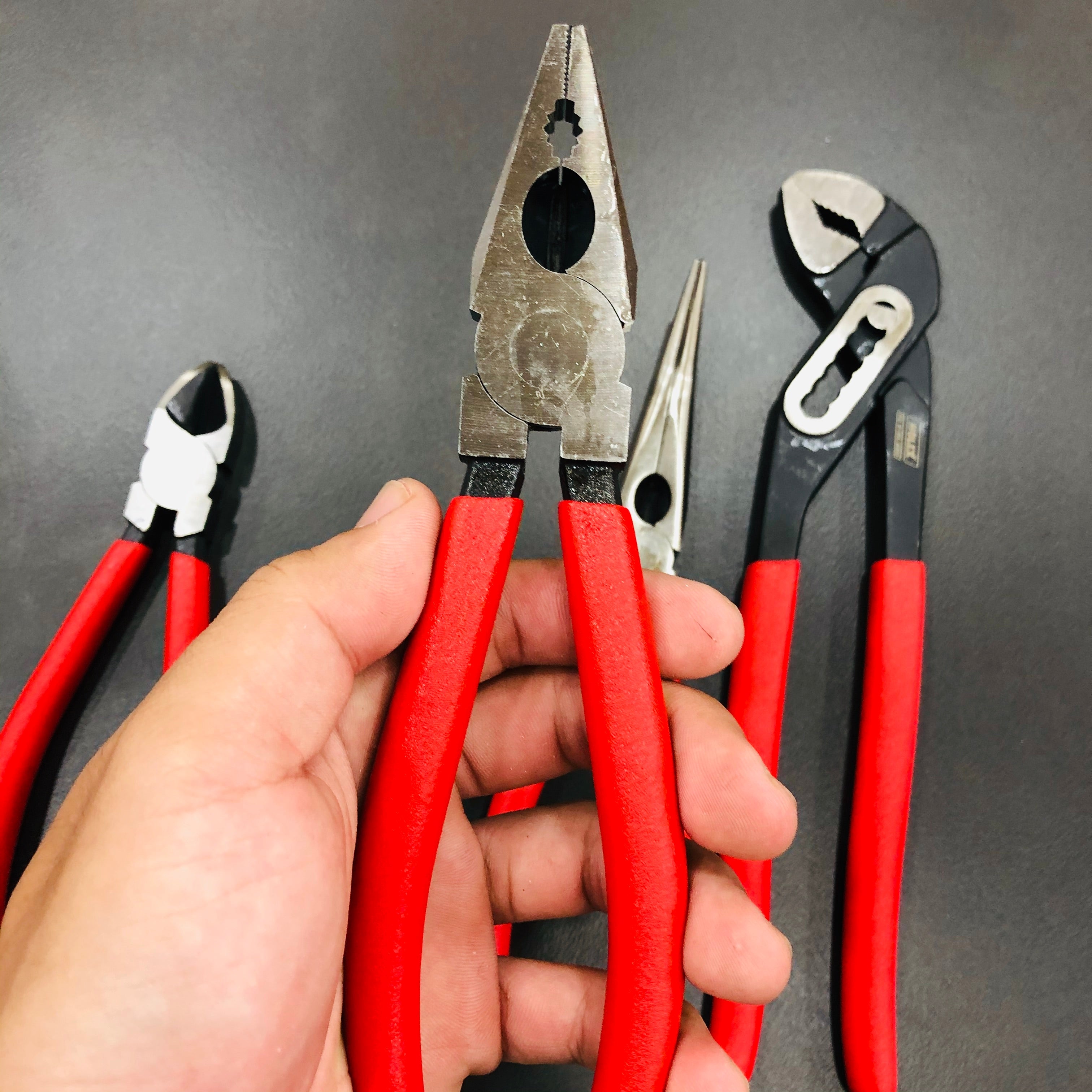 BỘ 4 KÌM HOLEX CÁN BỌC NHỰA ĐỎ